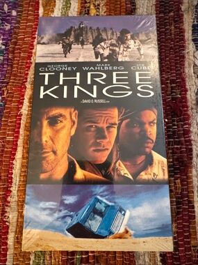 Three Kings VHS Movie – George Clooney, Mark Wahlberg, Ice Cube. Factory sealed